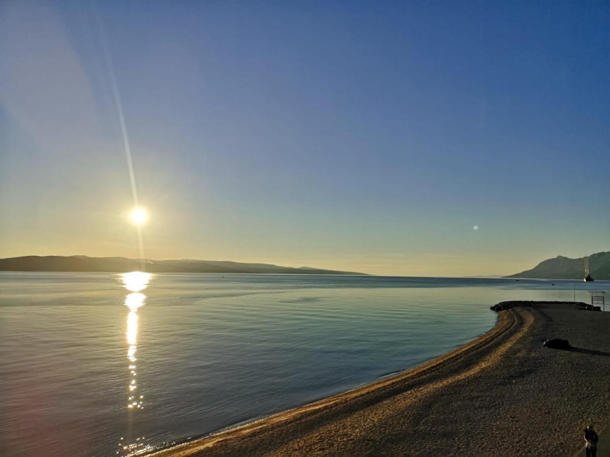 Simovic 3* Baska Voda